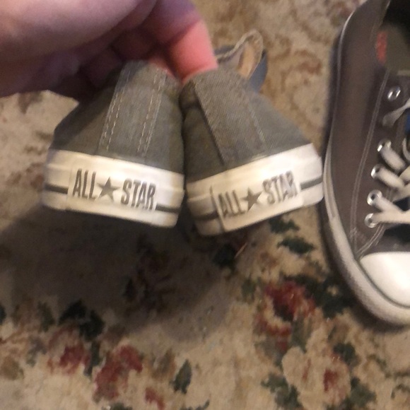 Women’s size 4 converse chuck taylor gray all star - Picture 5 of 7